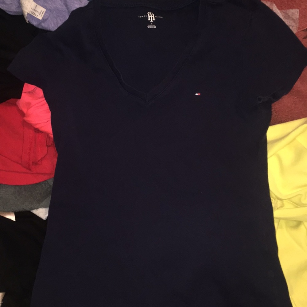 Tommy Hilfiger V-Neck short sleeve shirt